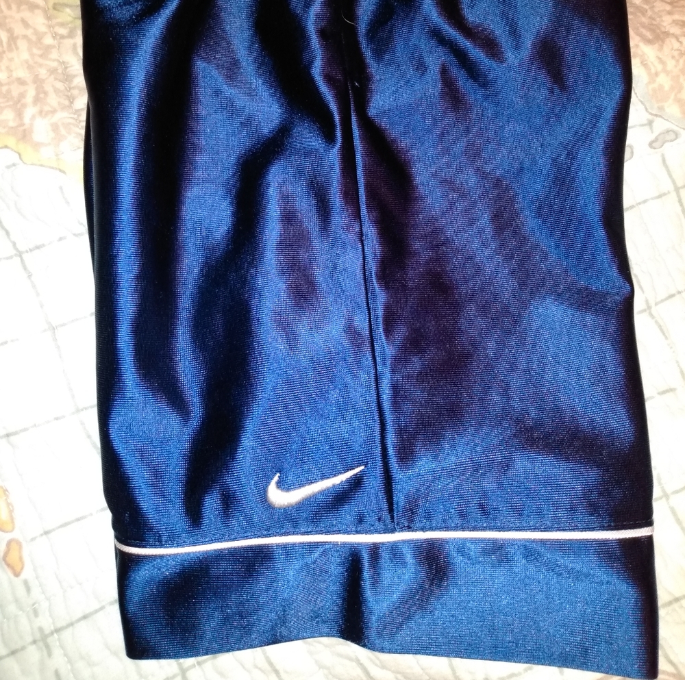Boys/youth Basketball Shorts Nike Sz 7
